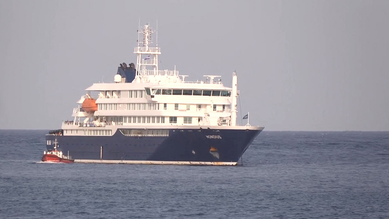 kapal-persiaran-mv-hondius-yang-terjejas-wabak-hantavirus-belayar-ke